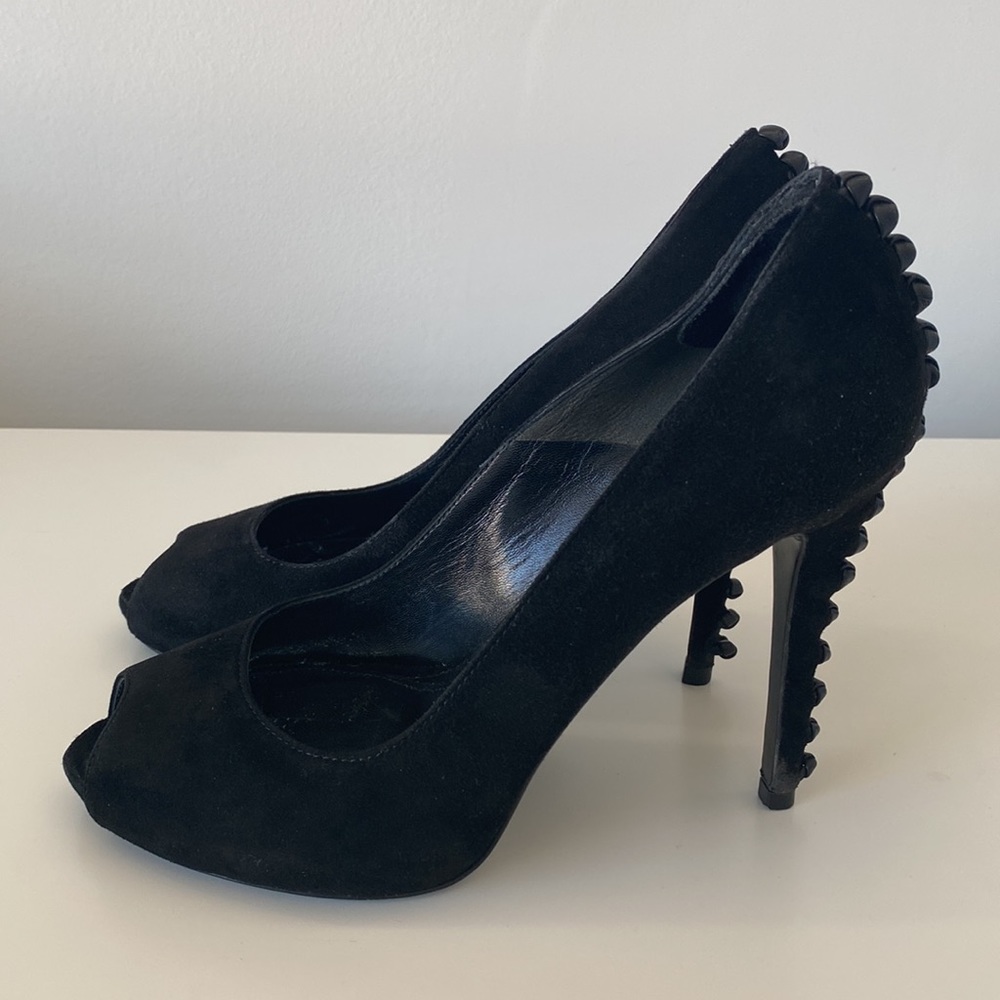 Alexander McQueen suede peep-toe heels with braided leather detail on heel 36/6